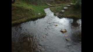 山形県最上町堺田　平坦地にある分水嶺 Watershed, which is in the land flat