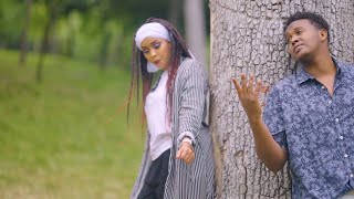 MUKHTAR DAUS \u0026 FARTA XAAJI  |  AABAHAY IGA SOO DOON  | New Somali Music Video 2022 (Official Video)