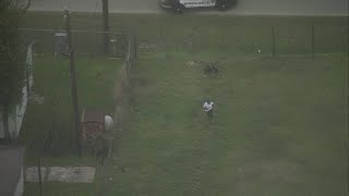 Chase in NW Houston - pursuit, foot chase and capture