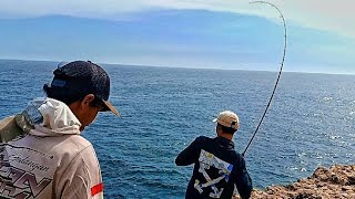 GILA‼️GAK ADA HABISNYA TENAGA IKAN INI SAMPAI DI BIKIN SAKIT PINGANG❗||rock fishing batu lepek#13