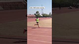 girls 1600 meter running #running #army #1600meter #runner #armylover #1600m