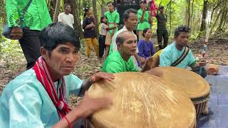 ដំណើរទស្សនកិច្ចរបស់គណៈប្រតិភូចិន ទៅកាន់ភូមិជនជាតិដើមភាគតិច កួយ ក្នុងខេត្តកំពង់ធំ។