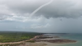 SNAPPER SESSION DARWIN FISHING (Crazy waterspouts) EP 16