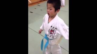 幼年さん琉球古武道ヌンチャク術