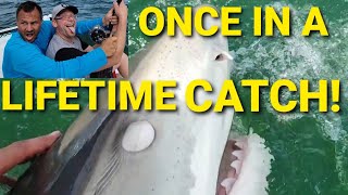 1000lb Tiger Shark caught while Bottom Fishing in the Gulf ~ Shark Week ~ Shark Fishing Battle -