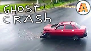Unexplained car crashes caught on camera | Ghost Crash - Animation short film by Donato Sansone