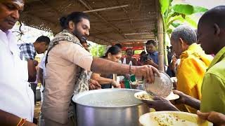 அரச்சலூர்,ஸ்ரீ நாகமலை குமரன் பழனி பாதயாத்திரைக் குழுவின் மாபெரும் அன்னதானத்தை துவக்கி வைத்த போது...