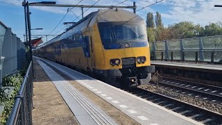 DDZ6-7614 en DDZ4 7507 ri.  Den Haag Centraal