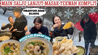 ASIKNYA MAIN SALJU DI AWAL TAHUN LANJUT MASAK TEKWAN KESUKAAN SATU KELUARGA