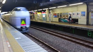 スーパーあずさ23号国分寺駅通過