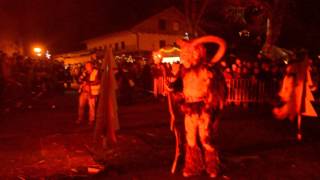 Perchtenlauf Puchberg 11 12 2015