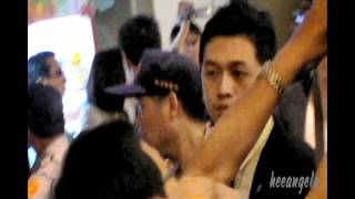 110722 Beast @ Taiwan Taoyuan airport