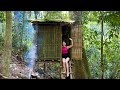 Beauty Girl Build a Shelter Next To Large Tree, Cook Outdoors - Thoa Bushcraft 97