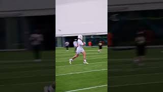 TUA THROWS THE DEEP BALL TO JAKE PAUL AT MIAMI DOLPHINS TRAINING CAMP 2022