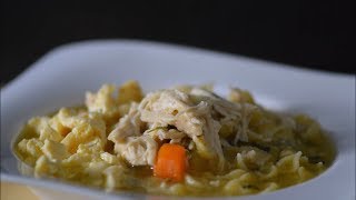 Omas klassische Hühnersuppe