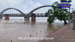 Heavy Flood Water At Rajahmundry Pushkar Ghat.. #rivers#nature