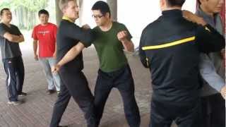 Wing Chun Chum Kiu application  詠春拳尋橋用法