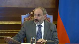 «Ստեղծված ճգնաժամային իրավիճակում կապիտալ ծախսերը պետք է իրականացվեն որակով և տեմպով». վարչապետ