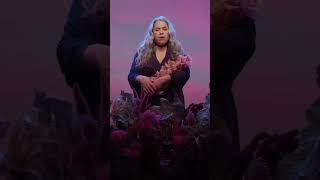 Natalie Merchant releases official video for “Come On, Aphrodite,” feat. Abena Koomson-Davis #shorts