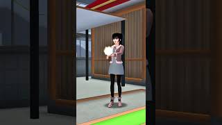 Dia melarikan diri 😭#sakuraschoolstimulator #sakura# #shortvideo#sorts