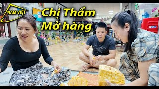 Xuyến mang quà quê về chia cho chị Sơn Ca - Anh Bảo [Nam Việt]