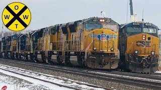 8 Engine Union Pacific Train Passes CSX Train 4K