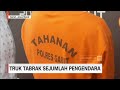 truk tabrak sejumlah pengendara