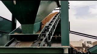 Double Deck Mobile Screening Unit in Operation — Dry Oil Contaminated Material Processing