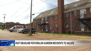 Roanoke apartment residents stay past move-out deadline