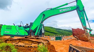 Ultra Powerful Green Excavator Kobelco SK250 Loading Trucks - Mining Soil