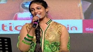 Singer Anjana Soumya Live Performance @  Kerintha Audio Launch