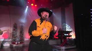 A Garth Tribute in Branson
