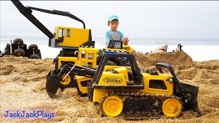 Construction Toys for Kids at the Beach | Big Tonka Truck Collection | JackJackPlays