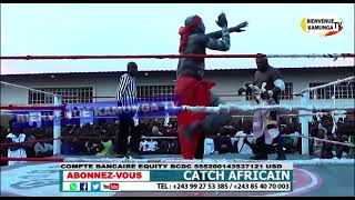 COMBAT FINALE DE CATCH CONGOLAIS AVEC POSTOLO LOLA VS ULTIMATUM