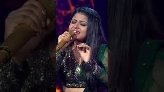 arunita and sayli performance | jiye to jiye kese | whatsapp status | Indian Idol | #shorts