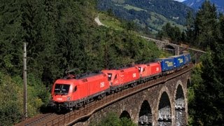 Züge auf der Tauernbahn bei Bad Hofgastein am 28.08.12