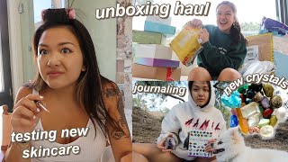DAY IN MY LIFE LIVING IN LA | shopping unboxing, journaling + crystals, skincare, going on a date
