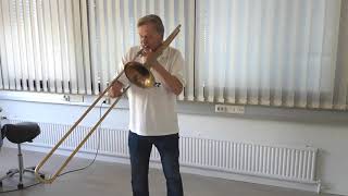 Hurdant instrument är trombonen? / Millainen soitin on pasuuna?