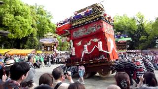 平成２４年知立祭り、宮出前の山車奉納