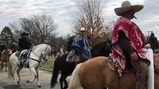 La cabalgata En Desplaines Chicago  visitando la virgen de guadalupe   parte 1