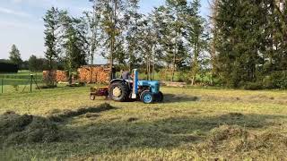 Zetor 3011 nahrabování sena / hay raking 2019