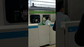 【車掌2人で確認】JR横浜駅「二人三脚で確認中」JR横浜線  JR東日本  横浜観光 横浜市西区