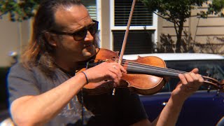 Rock violinist serenades seniors amid coronavirus lock down