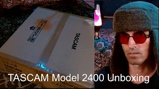 TASCAM Model 2400 Unboxing