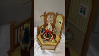 Enesco Animated Christmas Music Box Santa's Busy Office