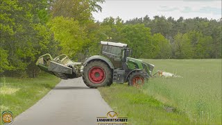 Grünlandernte mit dem Lohnunternehmen J\u0026J 2021 Fendt 826 Vario Roggen mähen mit einer Claas Mähkombi