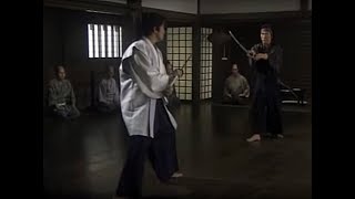 Sasaki Kojiro vs Ono jiro uemon - EXCELLENT ! Tsubame Gaeshi