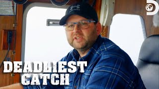 How Crab Fishermen Struggle with Success and Failure | Deadliest Catch | Discovery