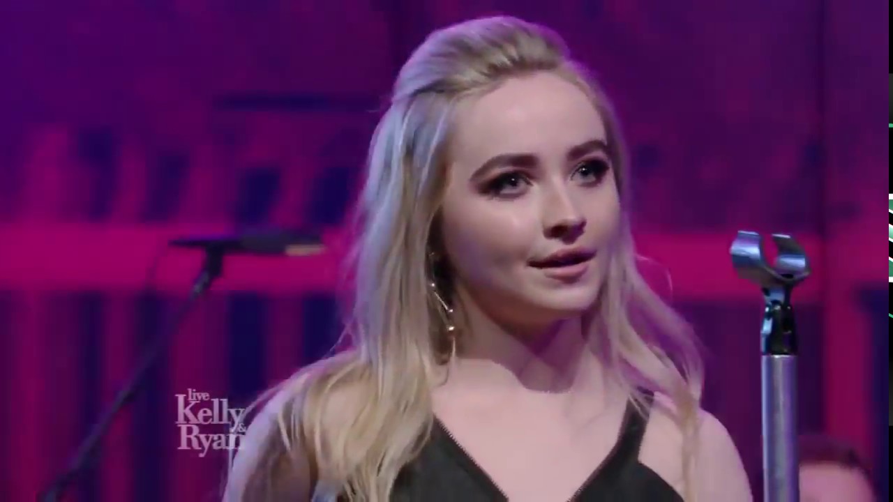 Sabrina Carpenter - Thumbs (live) - YouTube