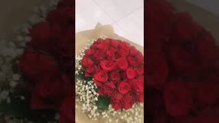 50 Red Roses, 1 Bouquet ดอกกุหลาบช่อใหญ่ๆหนักๆ 50 ดอก เรียบๆเก๋ๆ